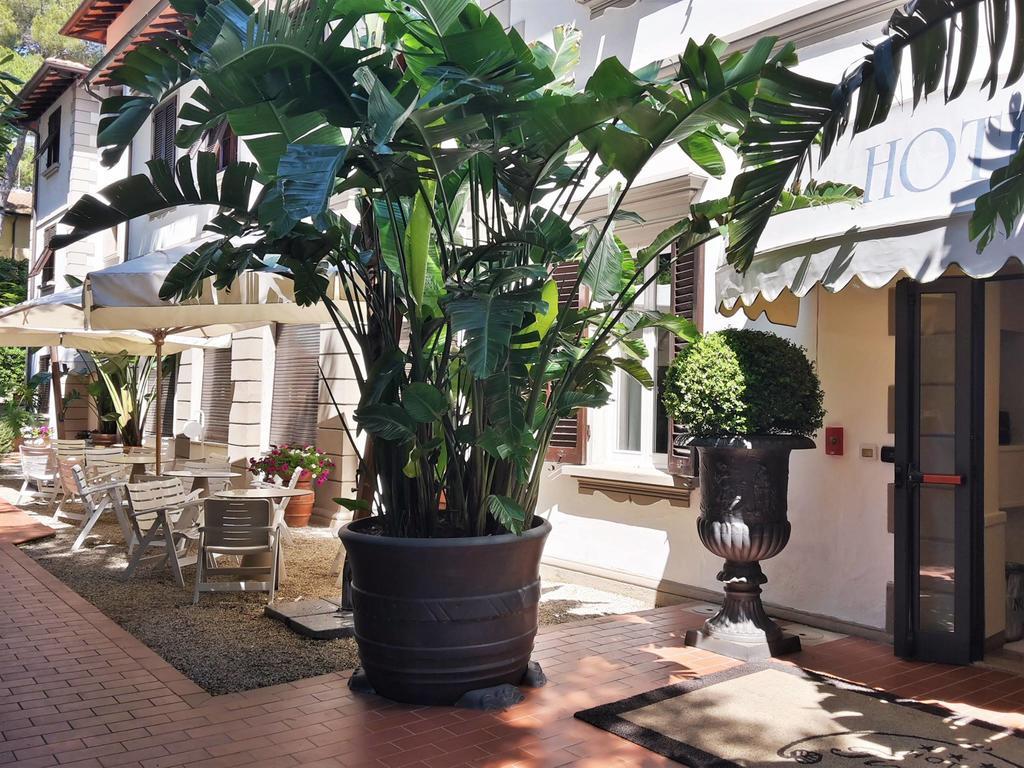 Hotel Tirreno Castiglioncello Ngoại thất bức ảnh